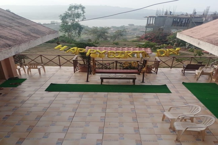 Pawna Lake Countryside Nature Stay